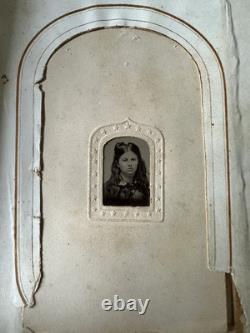 1860s 1870s Photo Album with CDV & Tintype + Civil War Soldier