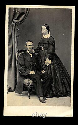 1860s CDV by Philadelphia Photographers Wenderoth & Taylor Civil War Tax Stamp