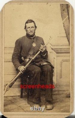 1860s CIVIL WAR CDV PHOTO GEORGE WANGER Pennsylvania Armed Union Soldier VG