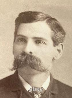 1888-95 GAR Civil War Veteran Cabinet Photo Freeman Charlestown MA. ID'd officer