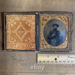 1/6 Plate Tintype Photo Civil War Uniform Union Soldier Full Union Case Painted