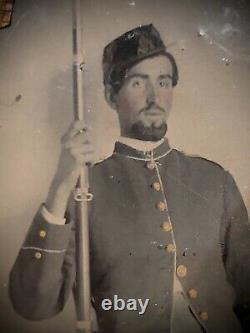 1/6 Tintype Armed Civil War Soldier Holding Rifle, Tinted, Gold Buttons, Shadow