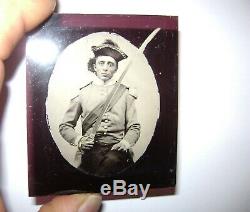 1/6 th Civil War Armed Soldier With Saber and tricorn Hat