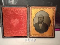1/9 Ambrotype/Tintype Leather Case Photos 4 Total