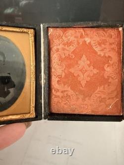 1/9 Ambrotype/Tintype Leather Case Photos 4 Total
