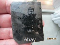 1/9 plate Black Civil War Sargent, in Rare patrotic GEORGE WASHINGTON CASE