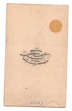ANTIQUE CDV CIRCA 1860s MATTHEW BRADY CIVIL WAR SOLDIER LIEUTENANT NEW YORK