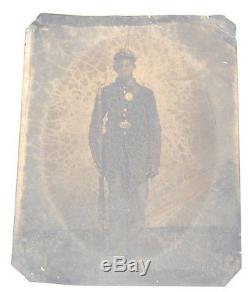 ANTIQUE CIVIL WAR AFRICAN AMERICAN UNION SOLDIER With RIFLE TIN TYPE PHOTOGRAPH
