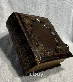 Antique 1860s Civil War Era William W Harding Leather CDV Photo Album with 24 Pics