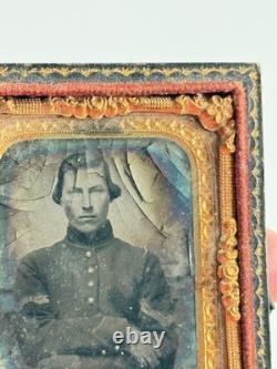 Antique 1/6th Plate Union Civil War Soldier Cased Tintype KS IL photo