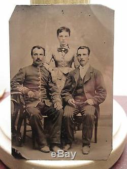 Antique Artistic Beauty CIVIL War Era Brothers In Arms Sister Old Tintype Photo