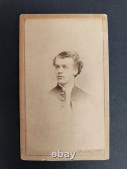 Antique CIVIL WAR SOLDIER PHOTO ny CHARLES HARTLEY cdv