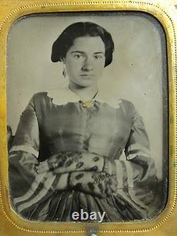 Antique CIVIL War Era American Beauty Young Lady Girl Gloves Old Tintype Photo