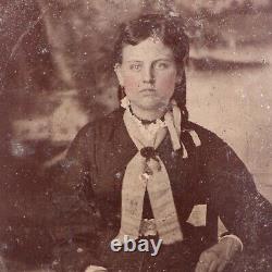 Antique Civil War Era Tintype Photograph Very Beautiful Young Woman