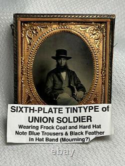 Antique Civil War Seated Union Yankee Solider In MourningTin Type Leather Case