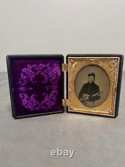 Antique Civil War Soldier With Sword Tintype Photo In Union Case Gutta Percha