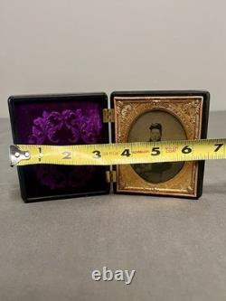 Antique Civil War Soldier With Sword Tintype Photo In Union Case Gutta Percha