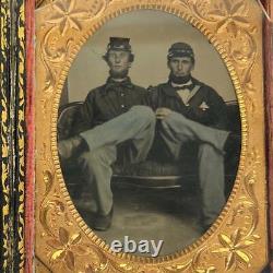 Antique Civil War Union Army 2 Soldiers Portrait Ruby Tinted Ambrotype in Case