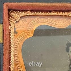 Antique Civil War Union Soldier Musket Tinted 6th Plate Tintype Photograph +Case