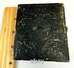 Antique Daguerreotype Couple Portrait Union Case 1850s Civil War Era Photo