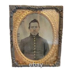 Antique Original Civil War Tintype Of A Union Soldier Photo Frame VERY NICE