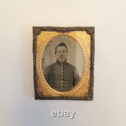 Antique Original Civil War Tintype Of A Union Soldier Photo Frame VERY NICE
