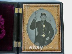 Antique Tintype 1860s CIVIL WAR Tintype Photo Soldier Bayoneted Musket Revolver