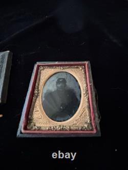 Antique Vintage Uniform Civil War Soldier Ambrotype