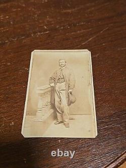 Antoque Original Civil War CDV Calvary Officer Oliver Beeson