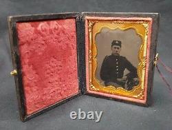 Authentic Civil War Union Soldier Tin Type Picture & Patriotic Decorative Case