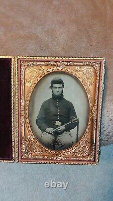 Beautiful 1/4 Plate Tintype Of Armed Union Cavalryman-Free Shipping