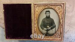 Beautiful 1/4 Plate Tintype Of Armed Union Cavalryman-Free Shipping