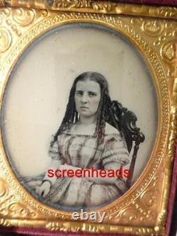 CIVIL WAR ERA YOUNG WOMAN MILK GLASS AMBROTYPE PHOTO 1/6 Plate 1860s Fashion