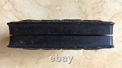 CIVIL WAR UNION MOTIF SOLDIER'S UNION CASE withHIS BEAUTIFUL WIFE 1/6 TINTYPE 1862