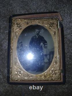 CIVIL WAR union case and photo broken needs repairs