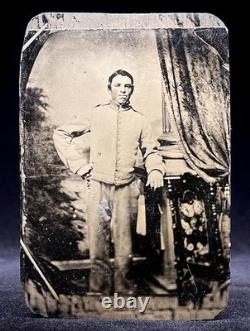 CIVIL War Period Tintype 1/6 Plate Soldier In Veterans Reserve Corp. Uniform