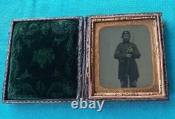 CIVIL War Tintype Armed Soldier