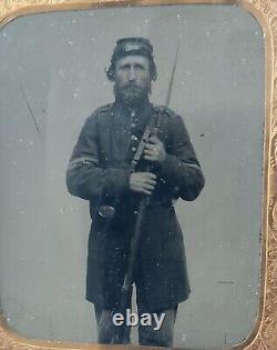 CIVIL War Tintype Armed Soldier