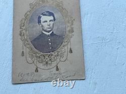 CIVIL War Union Officer 1863 CDV Nashville With Gold Borders Warren Sayas