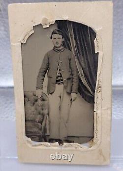 CIVL War Tintype- Union Soldier