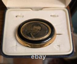 Civil War 154th NY Infantry Sgt Joshua Pettit Identified Portrait Brooch C. 1860