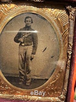 Civil War 1/6 Tin Type Image Of Union Soldier Armed With Colt 1860 Army