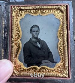 Civil War 1/9 Ambrotype Photo Of Union Soldier
