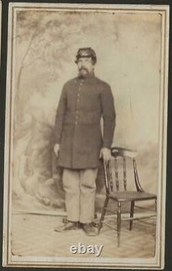 Civil War CDV Union Soldier with name James Scott on Verso