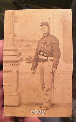 Civil War CDV with ultra rare artillery short sword and pencil ID on back trimmed