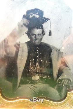 Civil War Cavalry Soldier Tintype Photo Two Revolvers Tipping Slouch hat