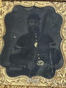 Civil War Confederate Tintype Photo 25th South Carolina Buckle Breastplate ID