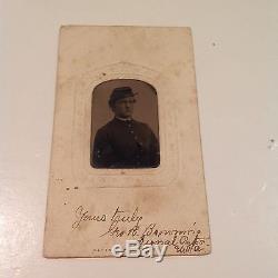 Civil War-Era Tintype of An Identified Soldier In Uniform