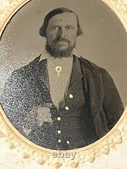 Civil War Period Photo Of Man With Gold Buttons And Stamp On Back Of Tintype
