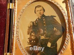 Civil War Photo Of Union Militiaman Rare Large Gutta-percha Box Case